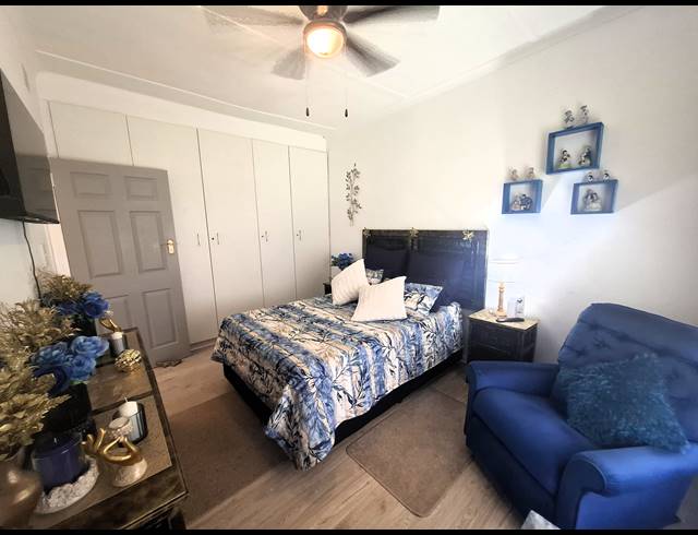 2 BEDROOM TOWNHOUSE FOR SALE IN UVONGO
